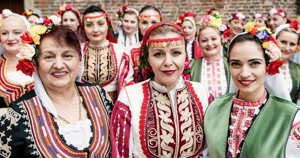 The mysterious voices of Bulgaria women's choir